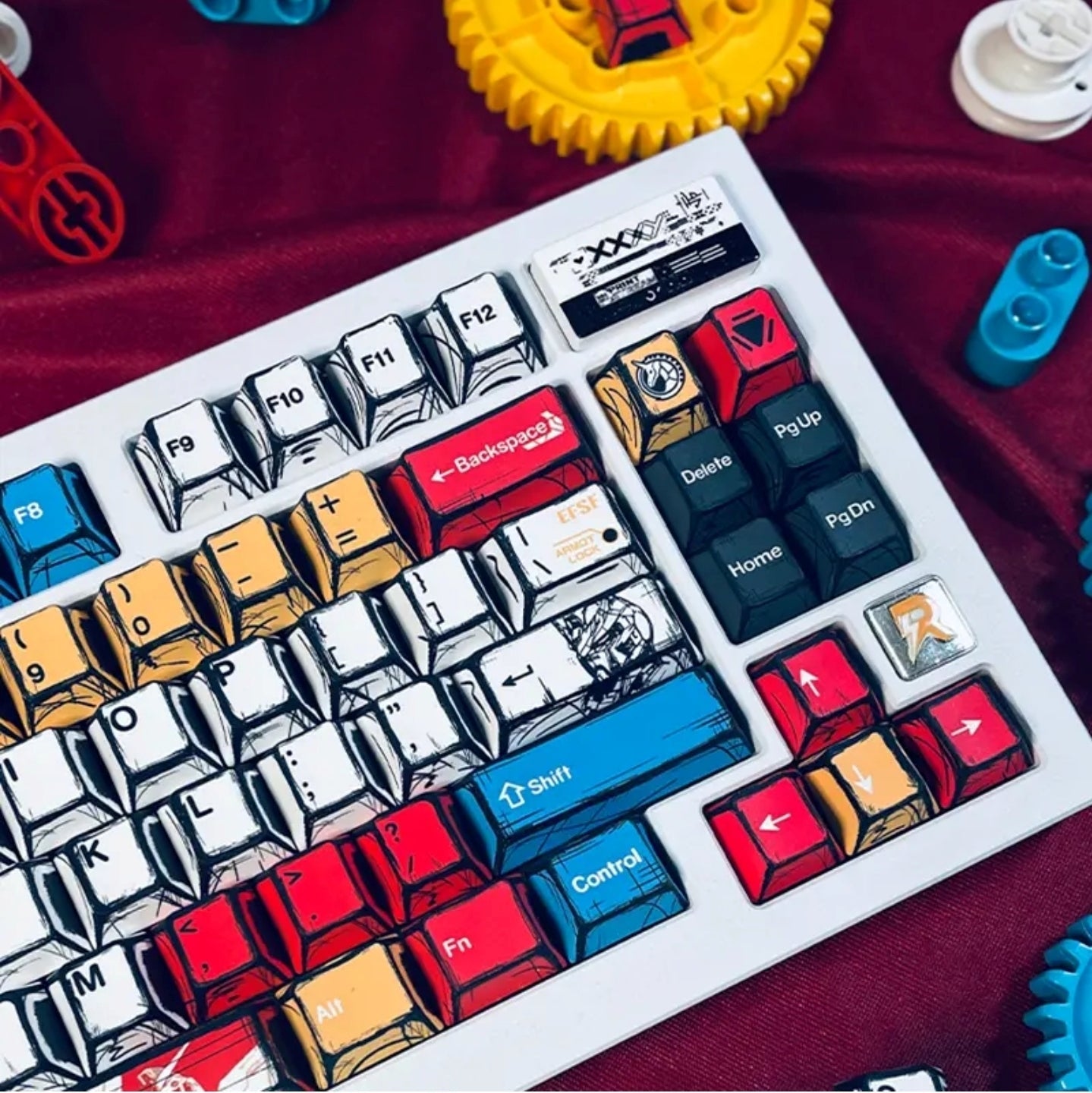 2D Comic Sketched Gundam Cherry PBT Keycaps 137 Keys